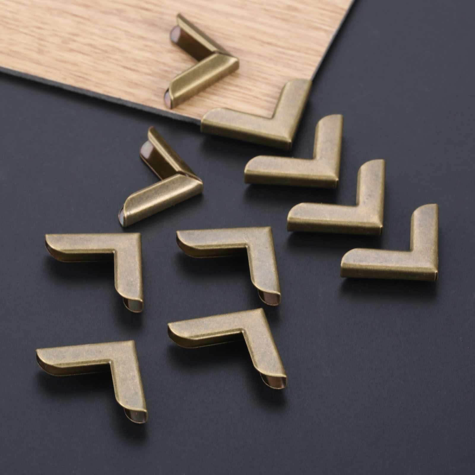 20PCS 20*20mm Antique Bronze/S - Woodworking Book บทวิจารณ์และราคา