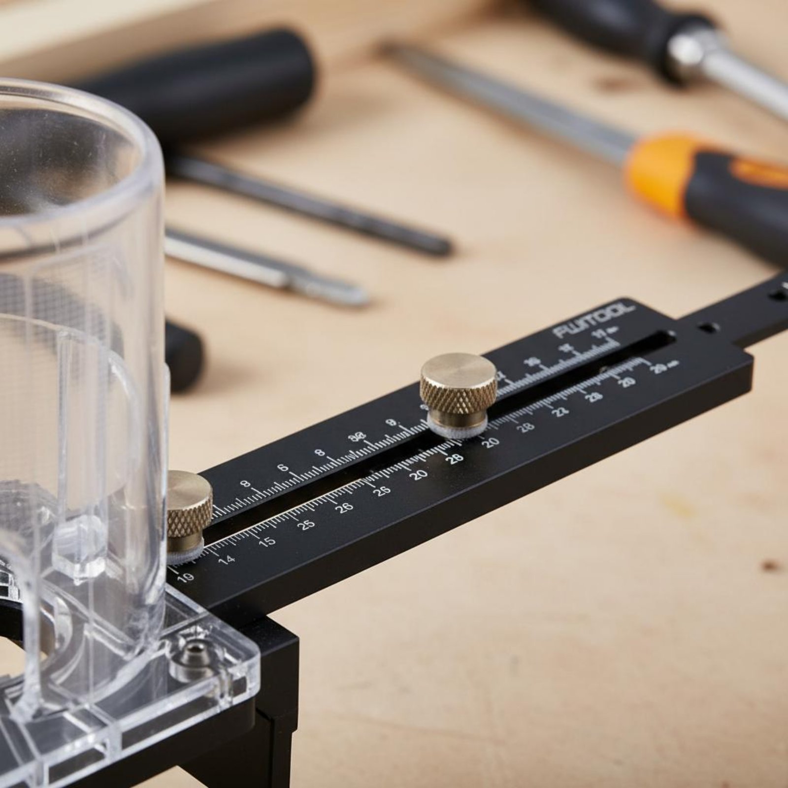Router Circle Cutting Jig Mult - Woodworking Routers บทวิจารณ์และราคา